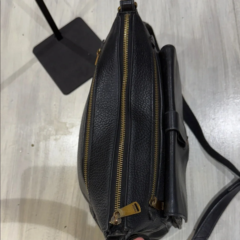 Fossil Black Leather Messenger Bag with Gold Hardware Accents